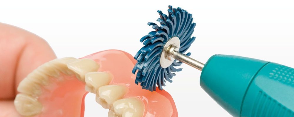 Rifinitura e lucidatura