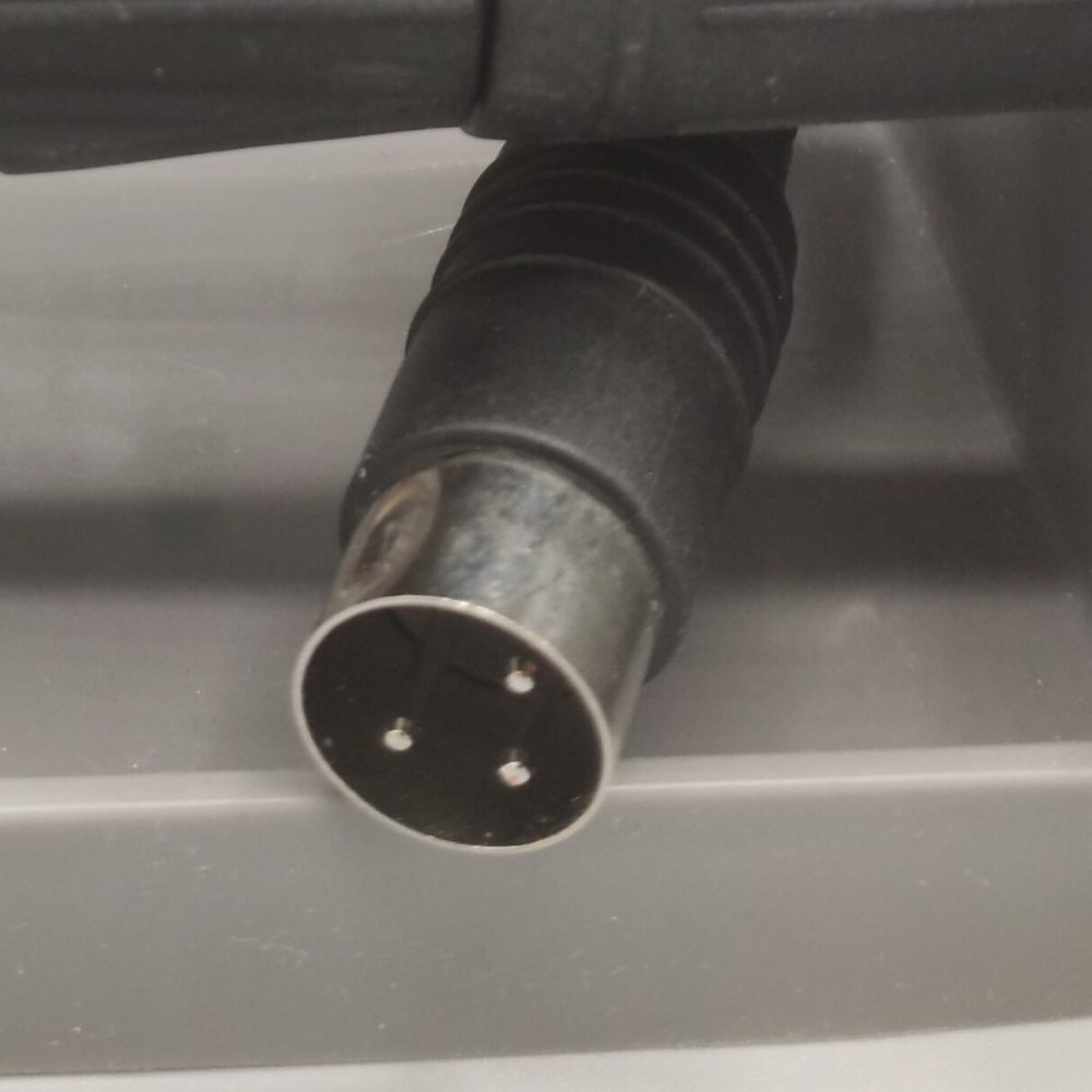 Alternative view of Centralina + pedale ON/OFF per manipoli da laboratorio